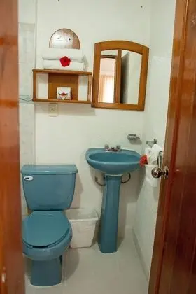 Süit (No Kitchenette)