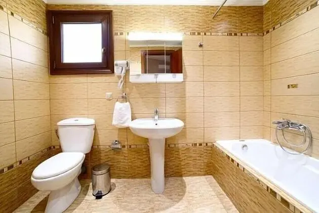 Exclusive Tek Büyük Yataklı Oda (A2)