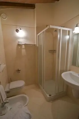 Tek Büyük Yataklı Oda, Balkon