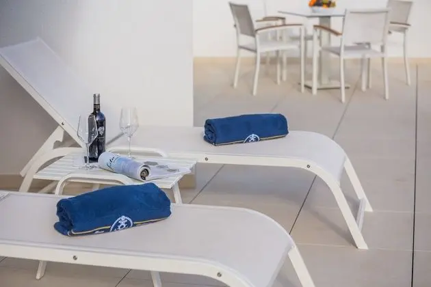 Luxury Villa, Deniz Manzaralı (Seconda)