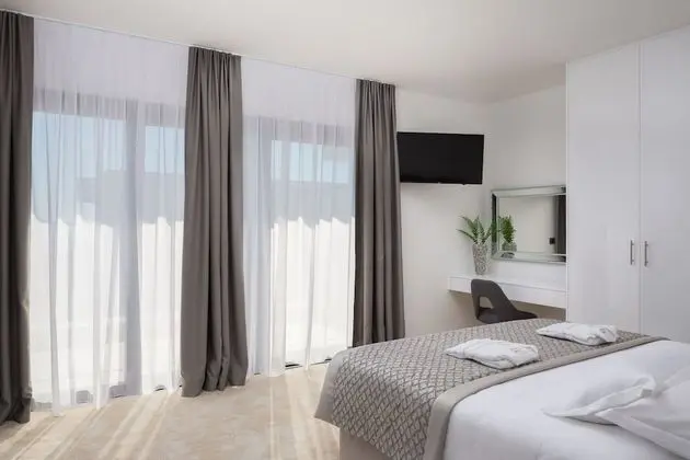 Luxury Villa, Deniz Manzaralı (Terza)