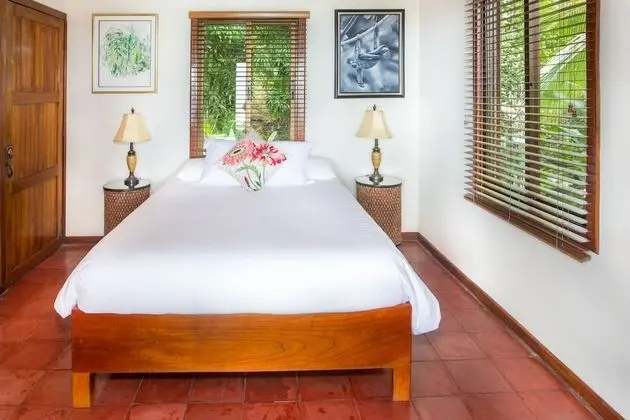Deluxe Double Room with Balcony and Sea