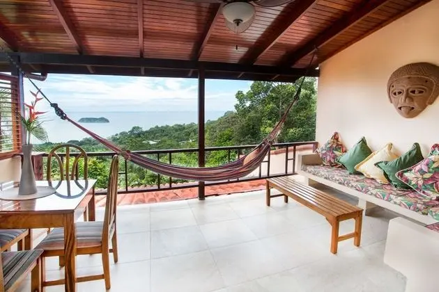 Deluxe Double Room with Balcony and Sea