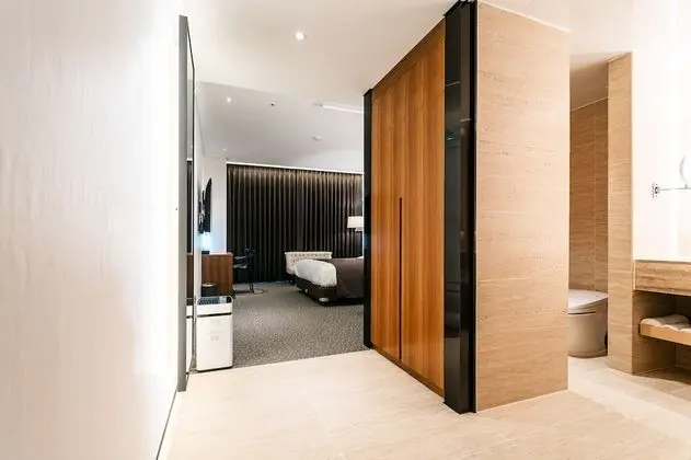 Deluxe Tek Büyük Yataklı Oda, 1 En Büyük (King) Boy Yatak, Sigara İçilmez, Şehir Manzaralı