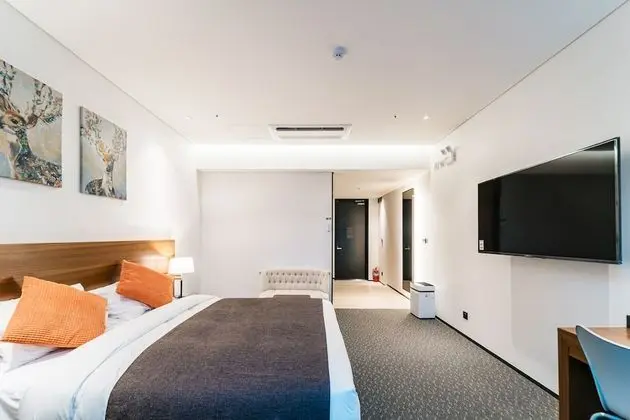 Deluxe Tek Büyük Yataklı Oda, 1 En Büyük (King) Boy Yatak, Sigara İçilmez, Şehir Manzaralı