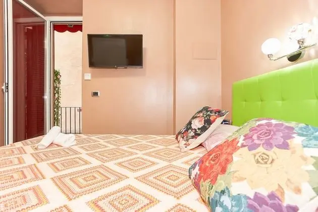 Exclusive Oda (La perla del deserto)