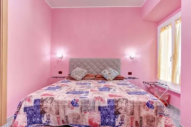 Exclusive Tek Büyük Yataklı Oda (Casa In Rosa)