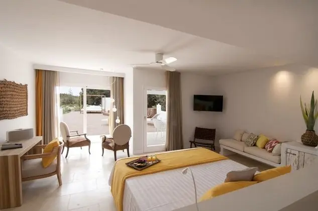Grand Villa