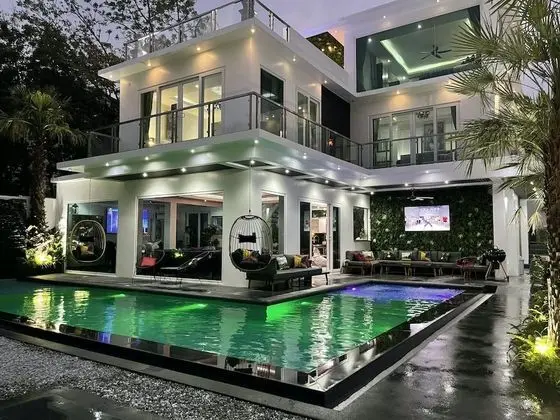 Grand Villa, Birden Çok Yatak Odası, Sauna