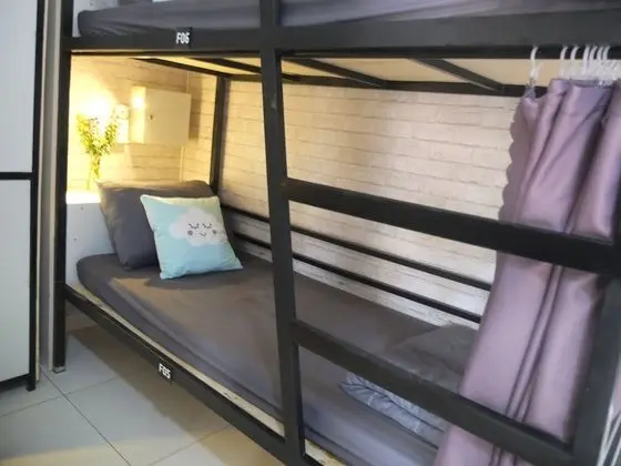 Ortak Ranzalı Oda, Sadece kadınlar için