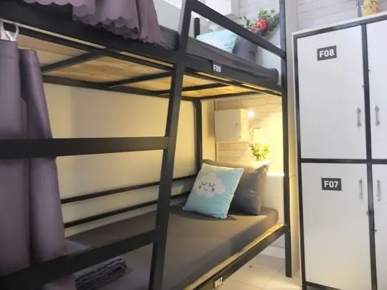 Ortak Ranzalı Oda, Sadece kadınlar için