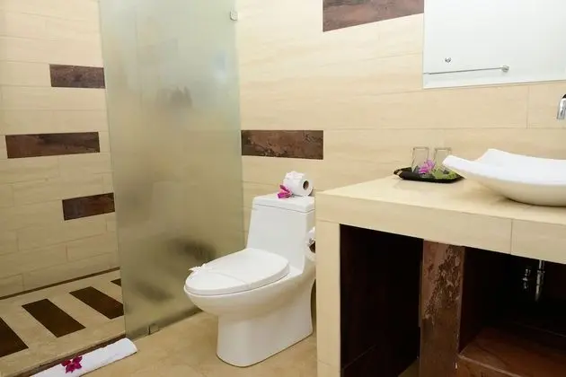 Luxury Villa, 3 Yatak Odası, Denize Sıfır