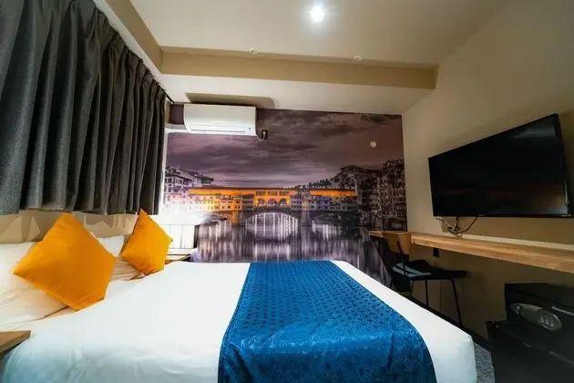 Deluxe Tek Büyük Yataklı Oda, Özel Banyo