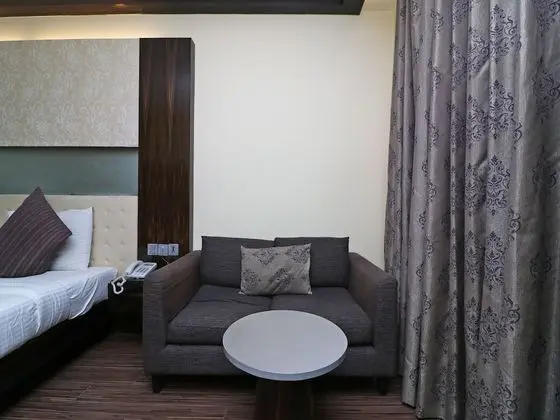 Deluxe Tek Büyük Yataklı Oda, 1 Yatak Odası, Sigara İçilebilir