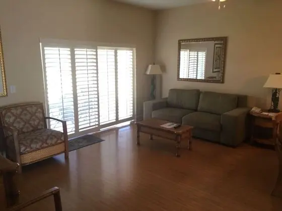 Townhome, 4 Bedrooms Non ADA (3 bath)