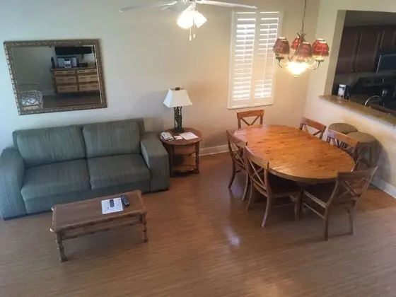 Townhome, 4 Bedrooms Non ADA (3 bath)