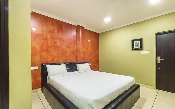 Deluxe Tek Büyük Yataklı Oda, 1 En Büyük (King) Boy Yatak, Sigara İçilebilir