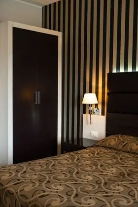 Deluxe Büyük Yataklı Tek Kişilik Oda