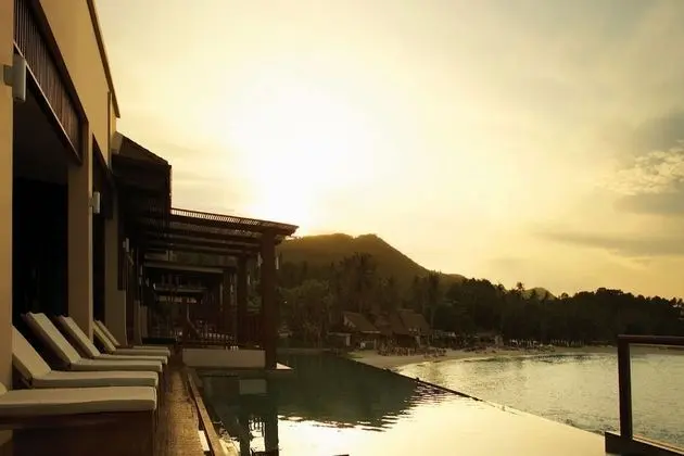 Sea Front Pool Villa