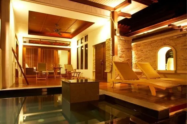 Sea Front Pool Villa