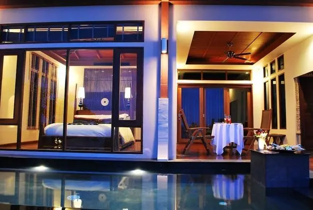 Sea Front Pool Villa