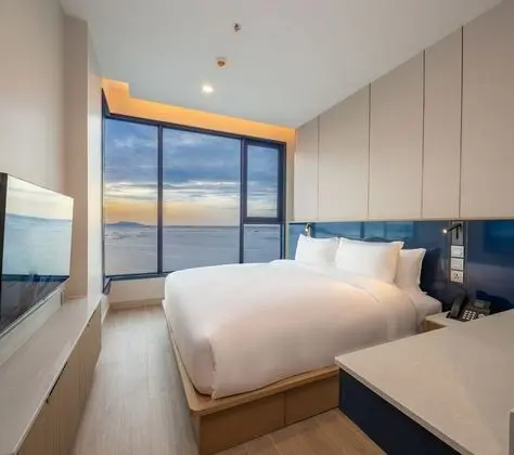 One Bedroom Suite