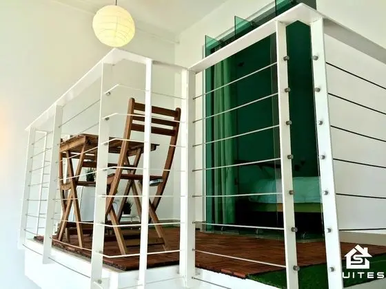 Dubleks (Modern Japanese Duplex Suite)