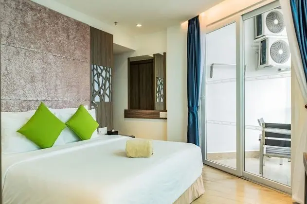 Deluxe Family Sea View