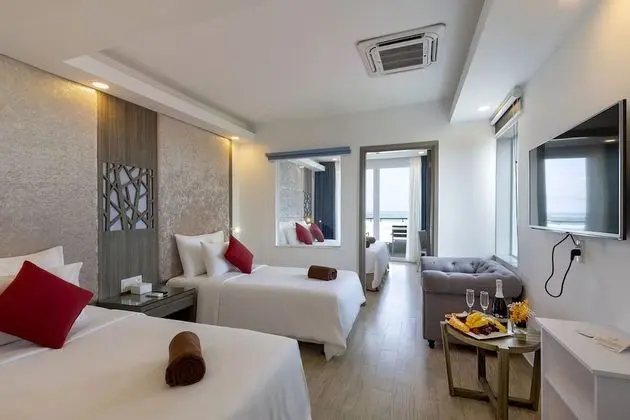 Deluxe Family Sea View