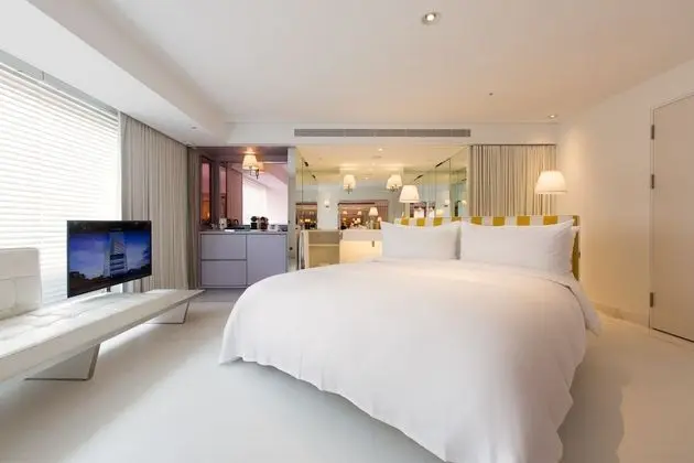 Deluxe Tek Büyük Yataklı Oda