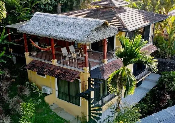 2 Bedroom Villa. Private pool and Air Conditioning