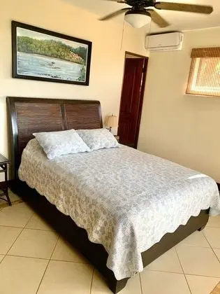 2 Bedroom Villa. Private pool and Air Conditioning