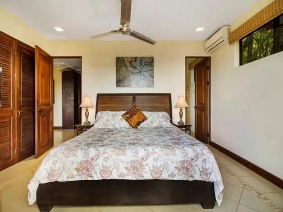 2 Bedroom Villa. Private pool and Air Conditioning