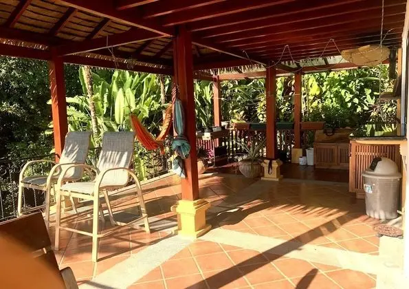 2 Bedroom Villa. Private pool and Air Conditioning