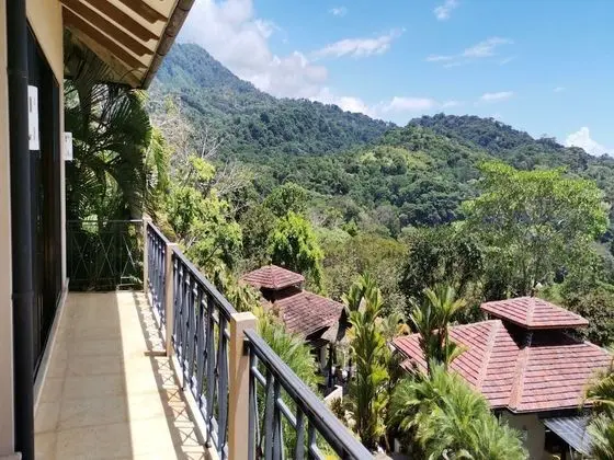 2 Bedroom Villa. Private pool and Air Conditioning