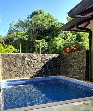 2 Bedroom Villa. Private pool and Air Conditioning