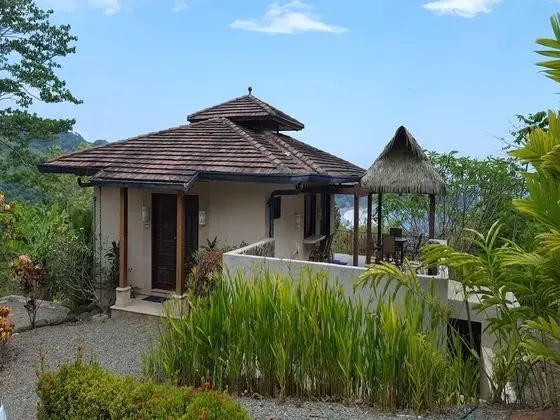 2 Bedroom Villa. Private pool and Air Conditioning