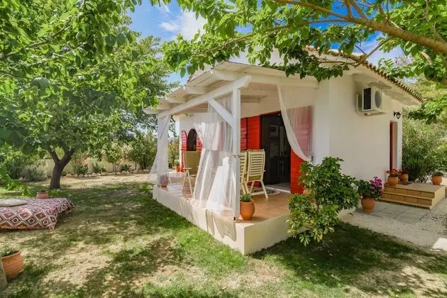 Traditional Villa (Agapi)