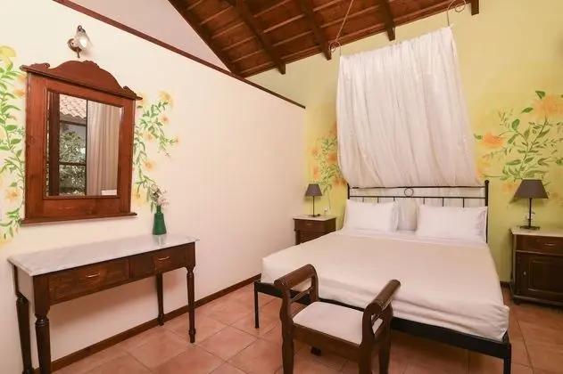 Traditional Villa (Zoi)