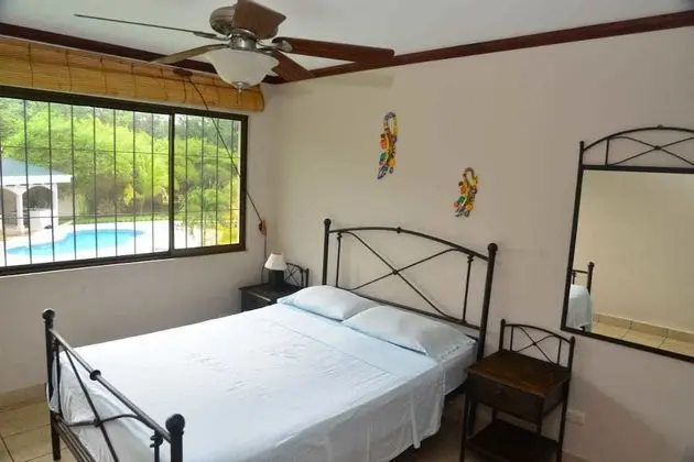 Deluxe Villa, Birden Çok Yatak, Sigara İçilmez, Havuz Manzaralı