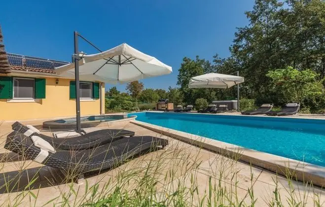 Deluxe Villa (Jadranka)