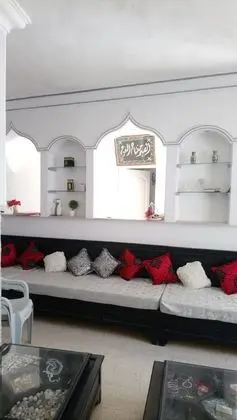 Ev, 3 Yatak Odası, Sigara İçilebilir, Teras