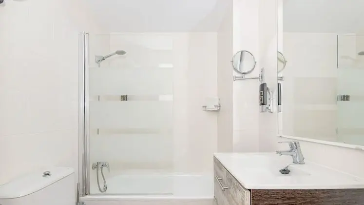 Standard Tek Büyük Yataklı Oda, Balkon