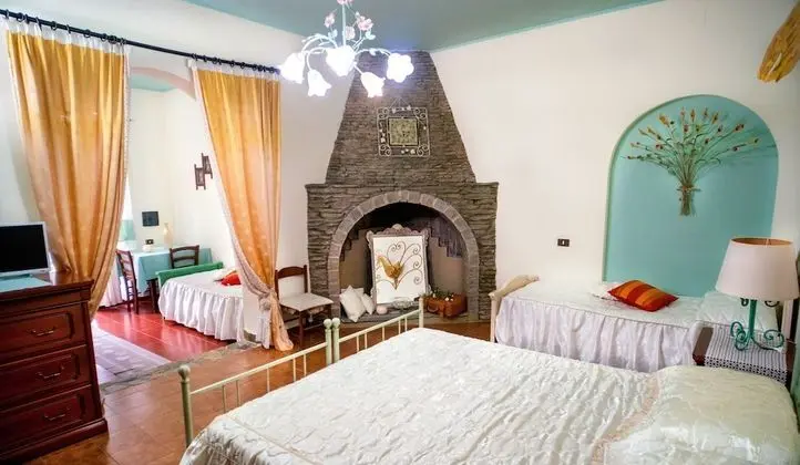 Basic Dört Kişilik Oda