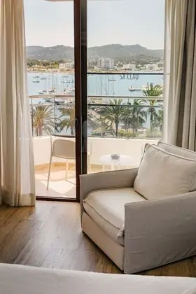 Üç Kişilik Oda, Balkon, Deniz Manzaralı (3 pax)