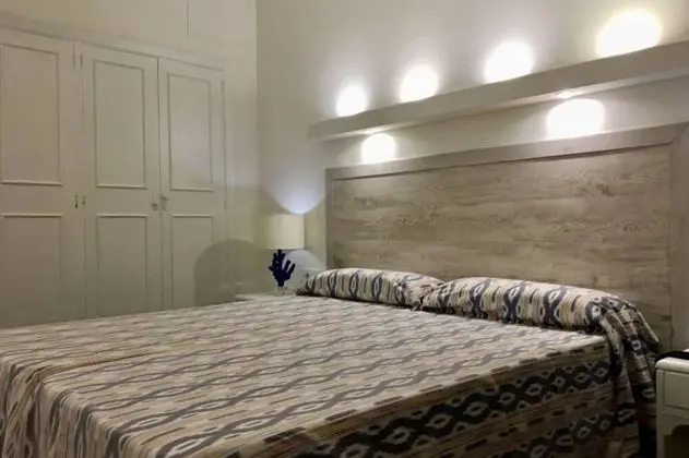 Tek Büyük Yataklı Oda, Balkon, Dağ Manzaralı