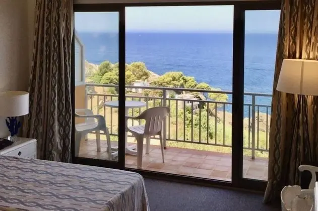 Tek Büyük Yataklı Oda, Balkon, Deniz Manzaralı