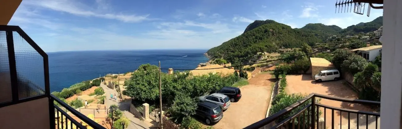 Tek Büyük Yataklı Oda, Balkon, Kısmi Deniz Manzarası