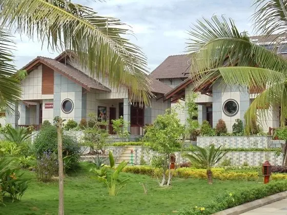 Deluxe Üç Kişilik Oda, Bahçe Manzaralı