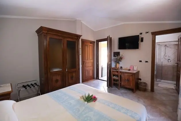 Superior Tek Büyük veya İki Ayrı Yataklı Oda